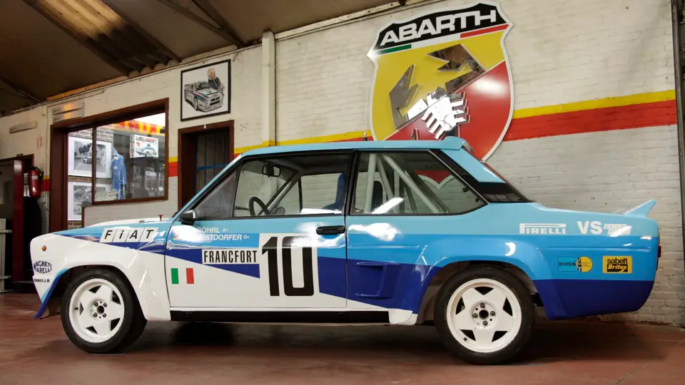 Fiat 131 Abarth, foto 3 van 4