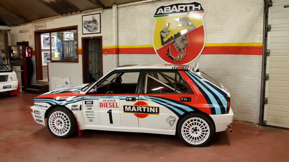 Lancia Delta HF Integrale 16V EVO-1 Group-A, foto 3 van 4