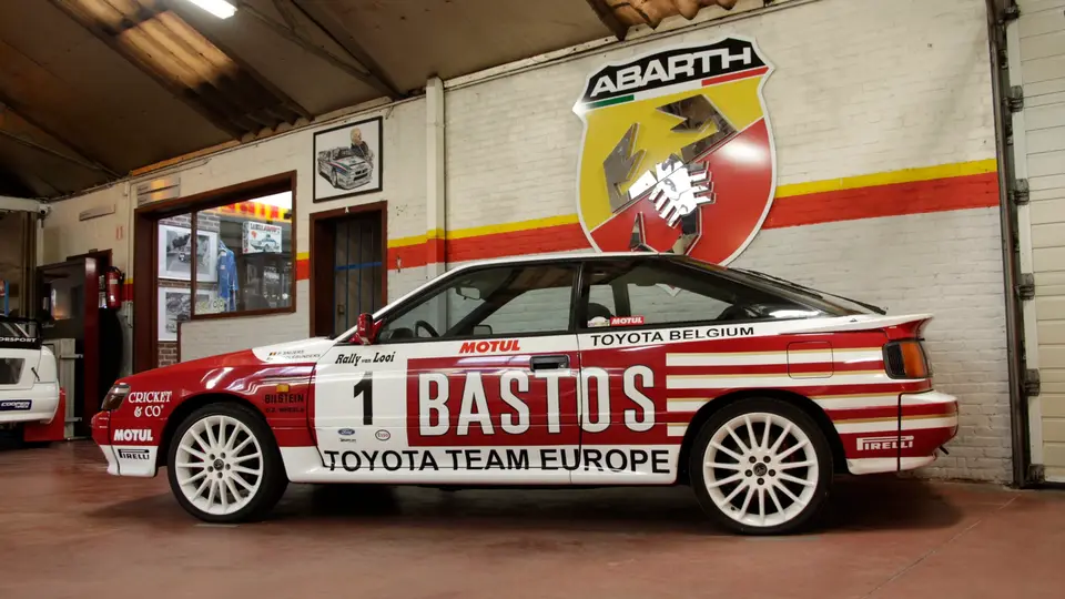 Toyota Celica GT-Four (ST165), foto 3 van 4